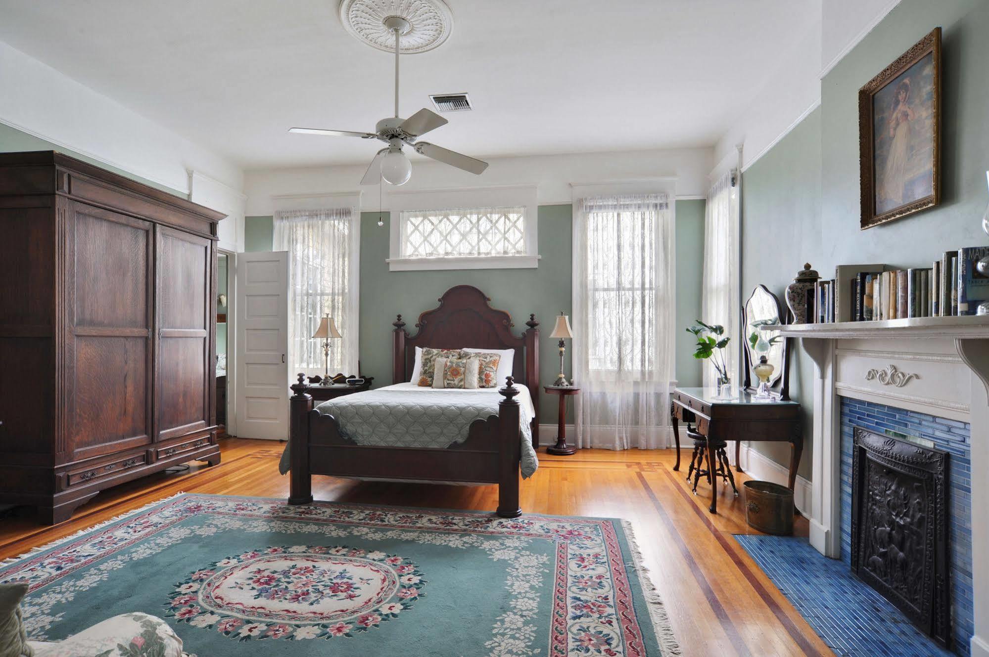 Southern Comfort Bed And Breakfast New Orleans Exterior photo
