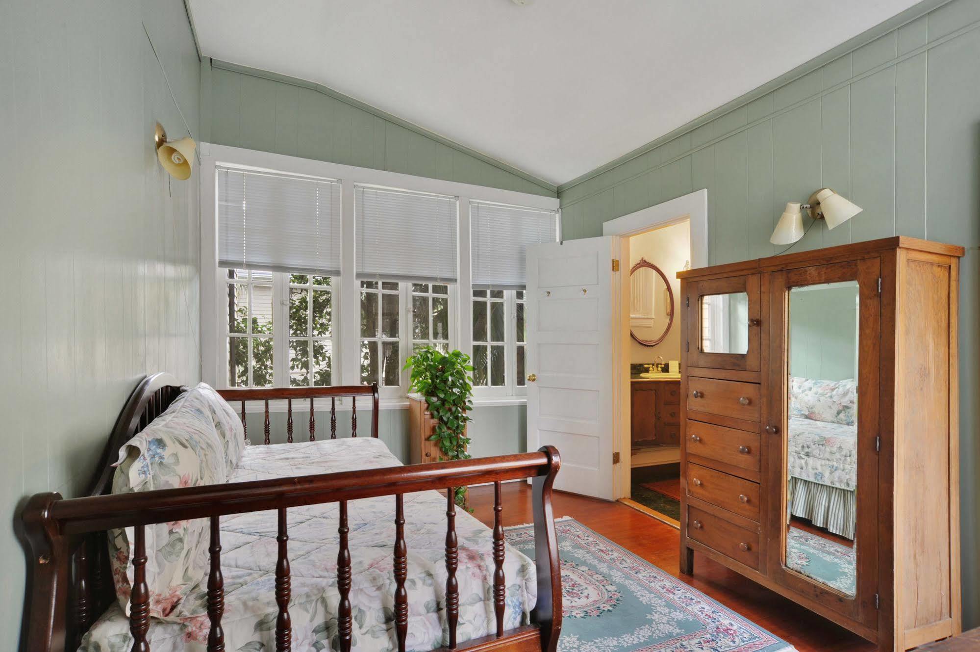 Southern Comfort Bed And Breakfast New Orleans Exterior photo